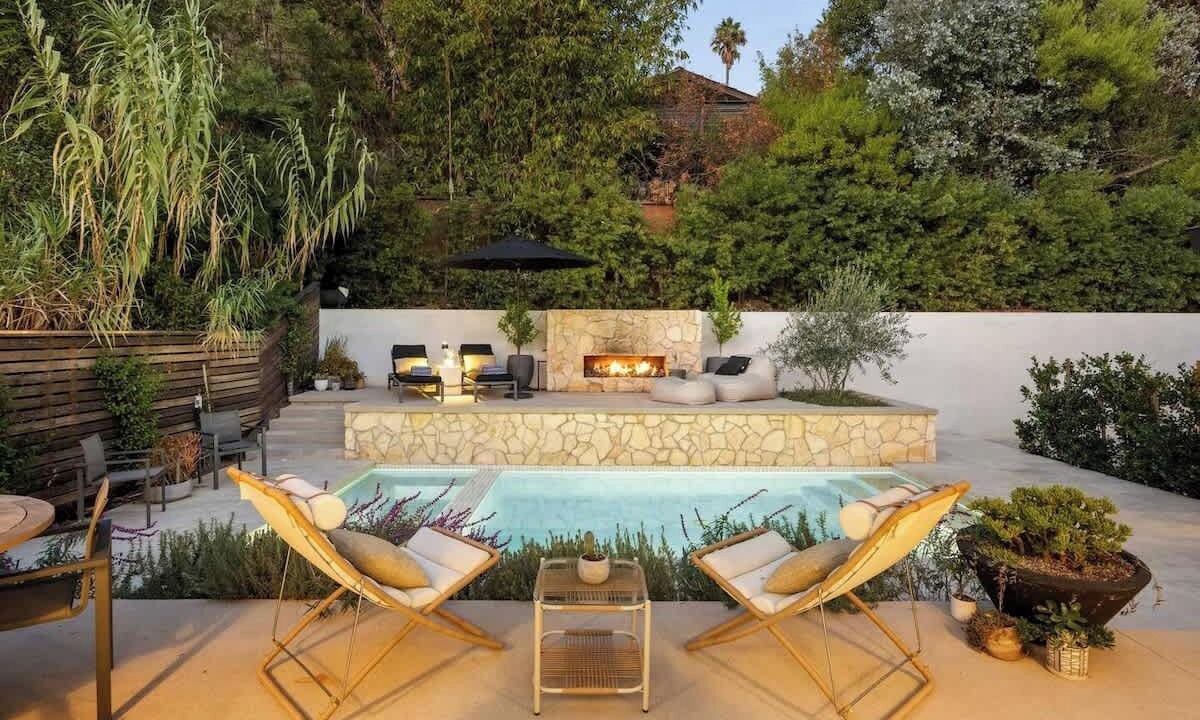 Photo of Outdoor in Hollywood Hills