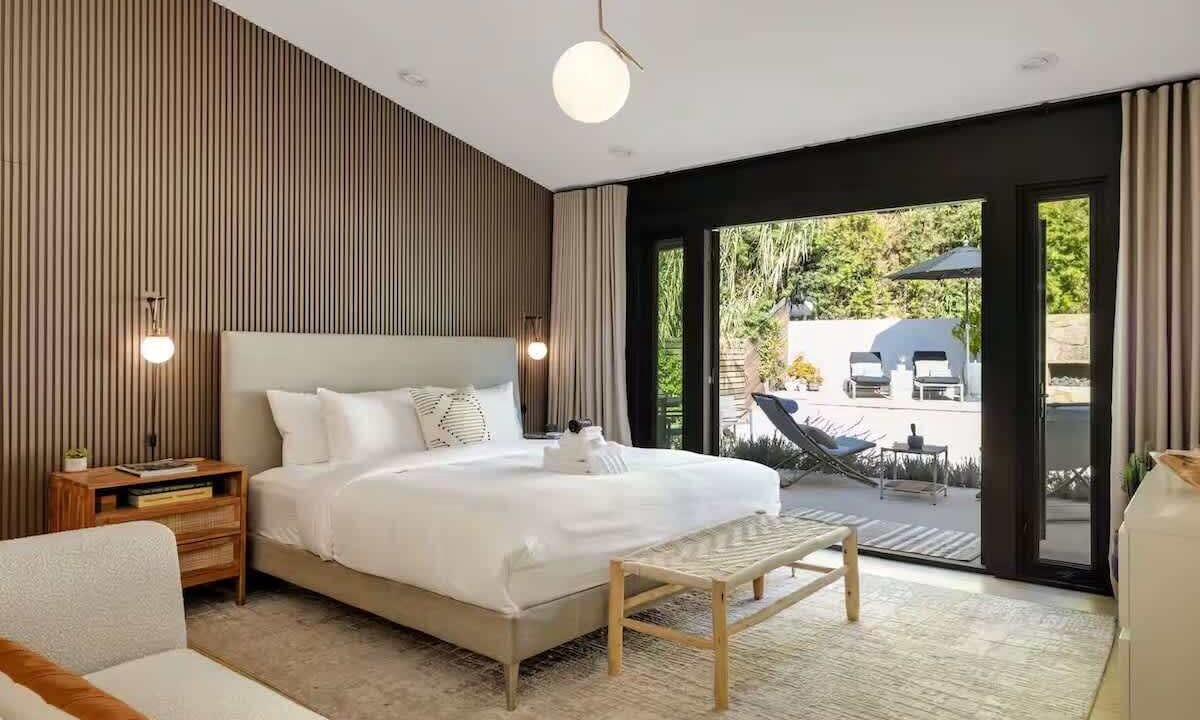 Photo of Bedroom in Hollywood Hills