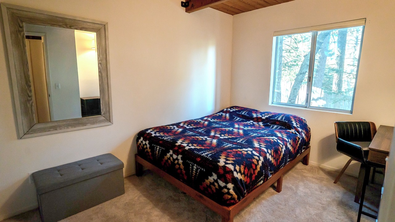 Photo of Bedroom in Blue Jay