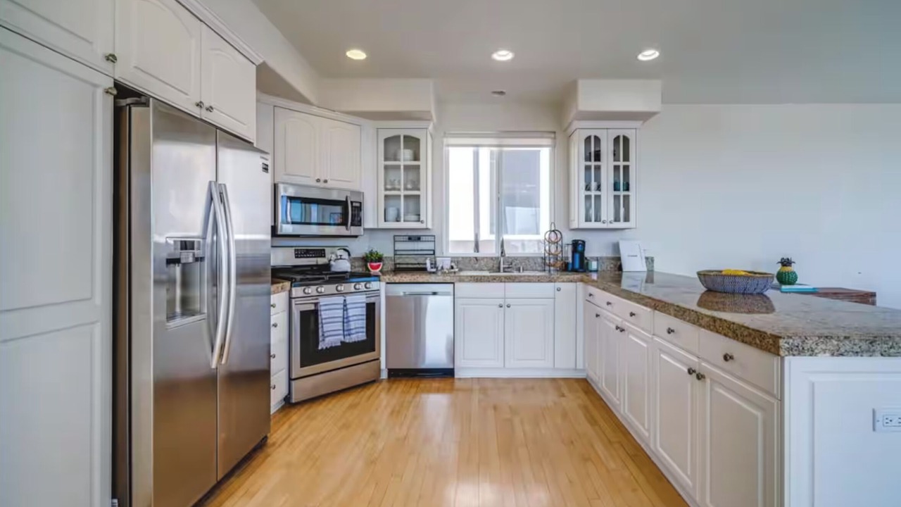 Photo of Kitchen in Gas Lamp Section