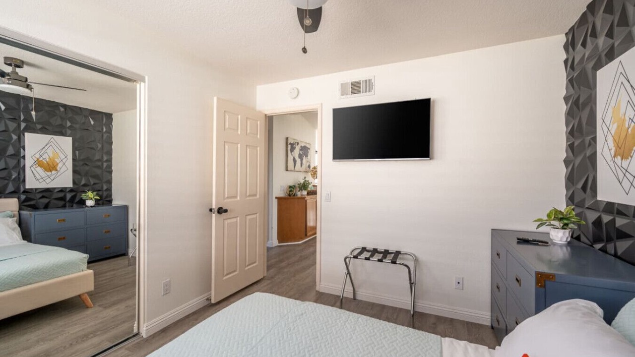 Photo of Bedroom in Rowland Heights