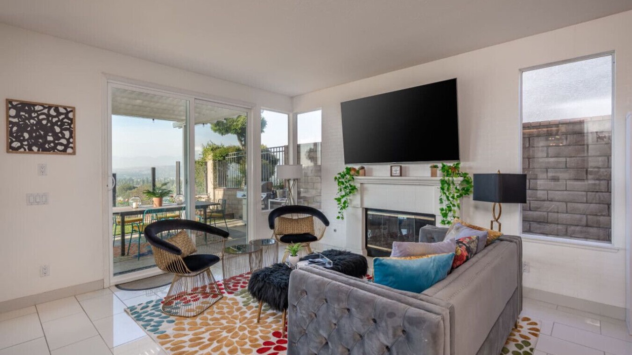 Photo of Livingroom in Rowland Heights