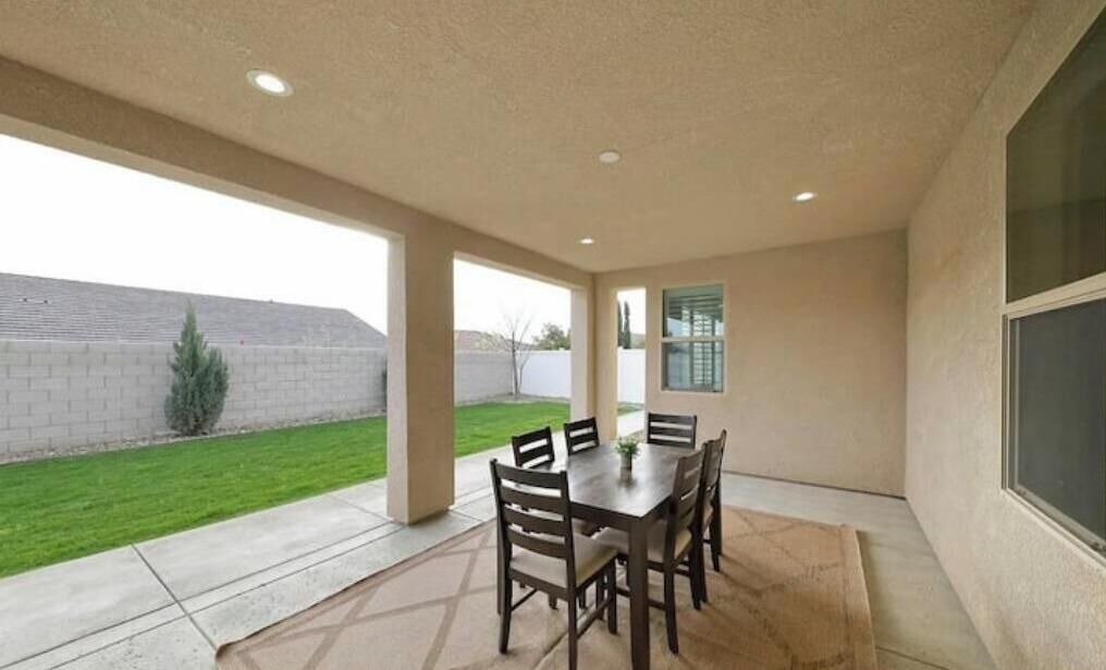 Photo of Outdoor in Greenacres