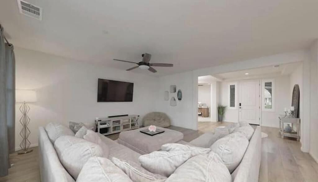 Photo of Livingroom in Greenacres
