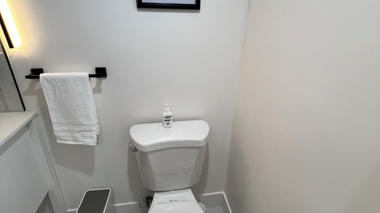 Photo of Bathroom in Bakersfield