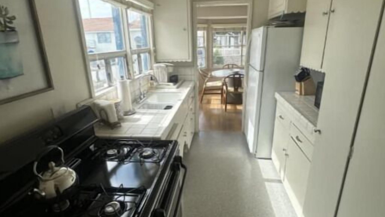 Photo of Kitchen in Hermosa Beach