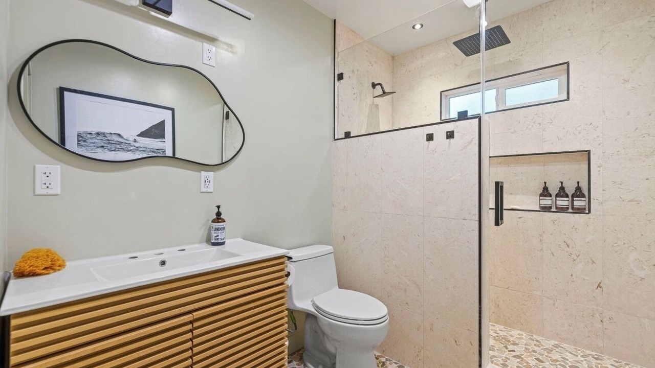 Photo of Bathroom in Silver Strand