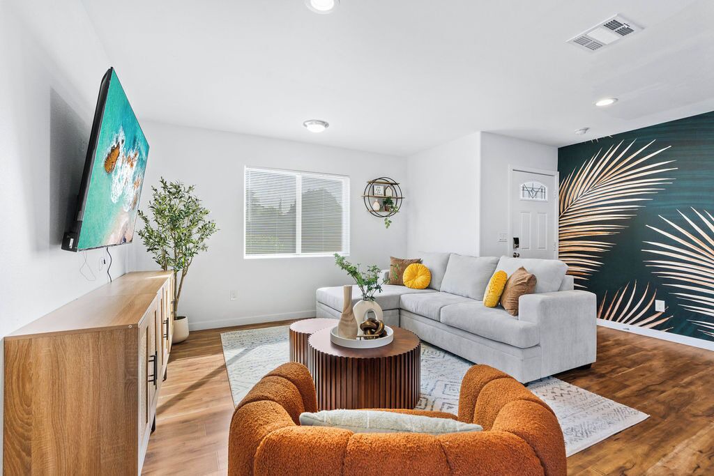 Photo of Livingroom in Los Angeles