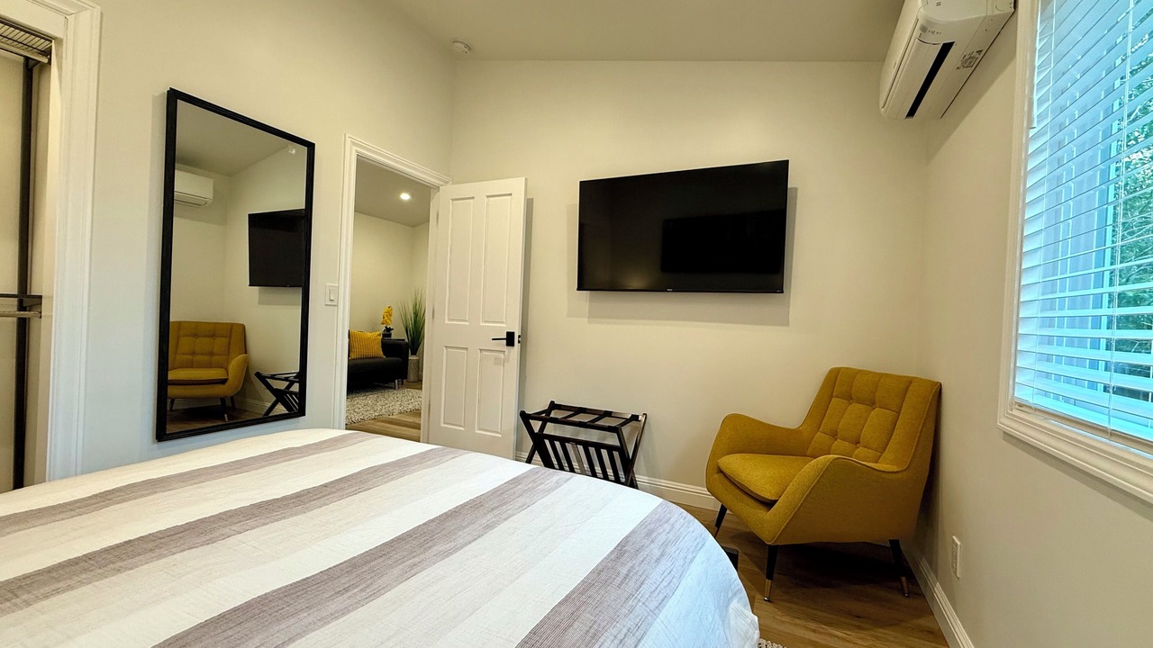 Photo of Bedroom in Orinda