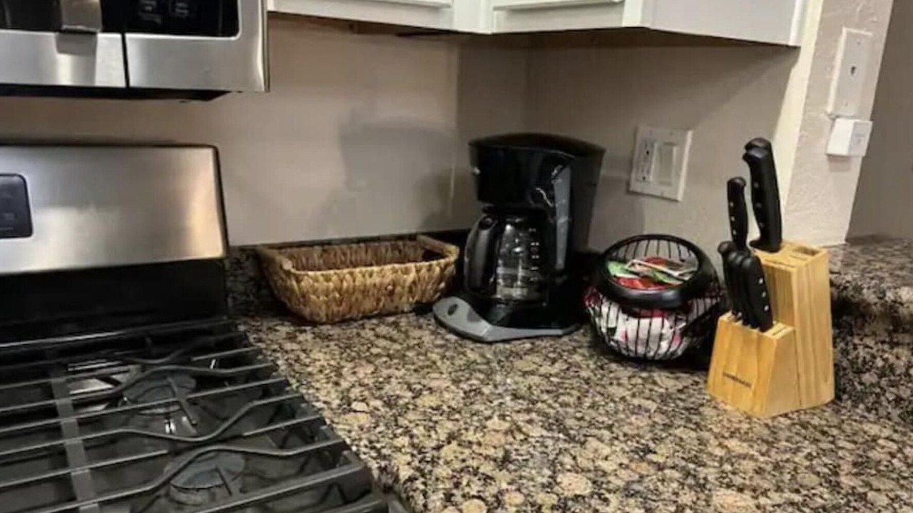 Photo of Kitchen in Miracle Mile