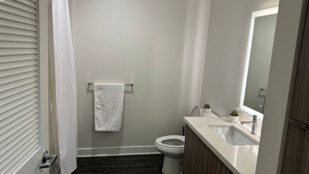 Photo of Bathroom in Atwater Village