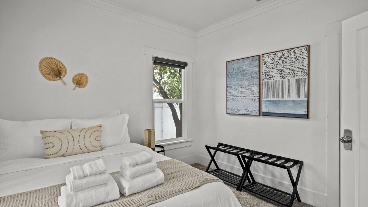 Photo of Bedroom in North Central