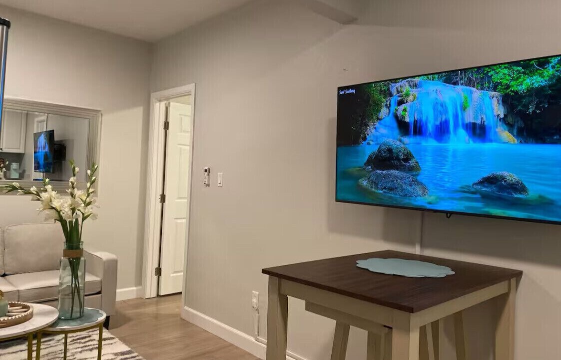 Photo of Livingroom in Los Angeles