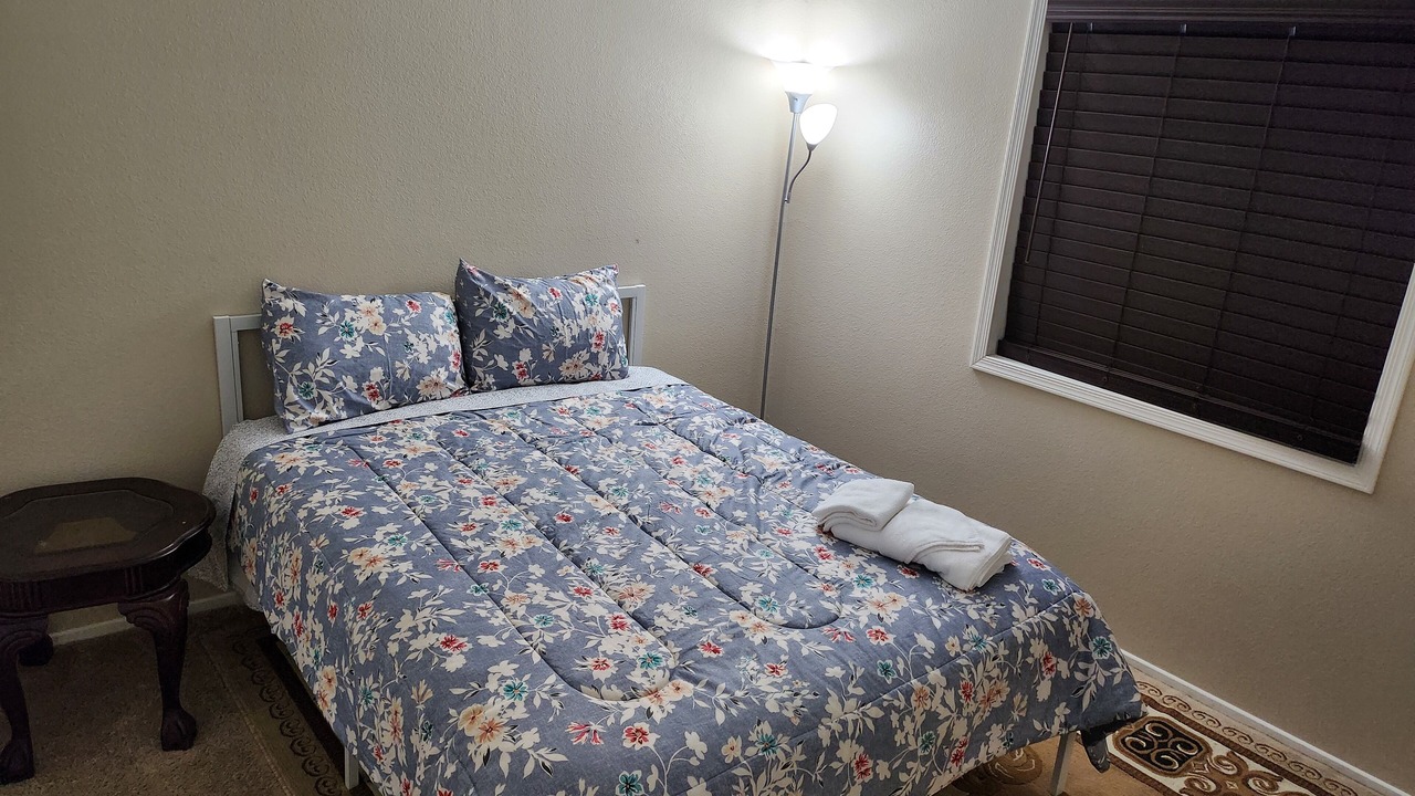 Photo of Bedroom in Victorville