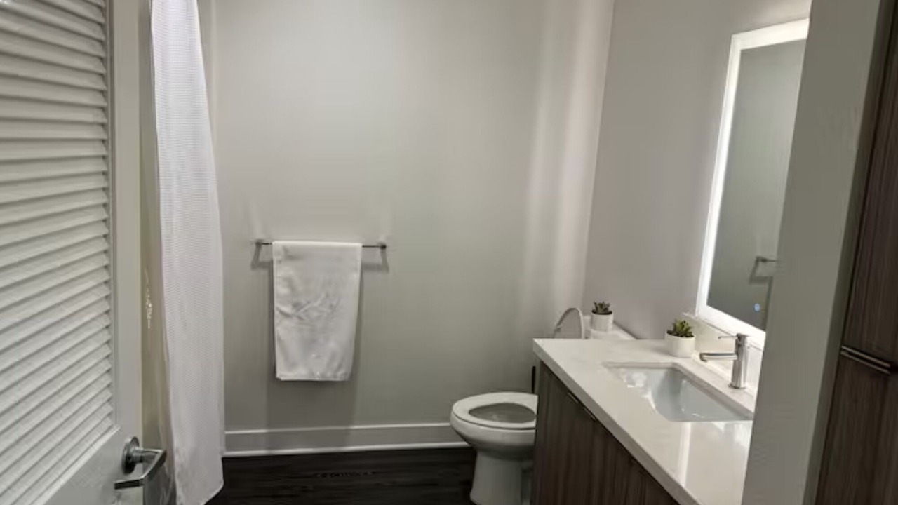 Photo of Bathroom in Glendale