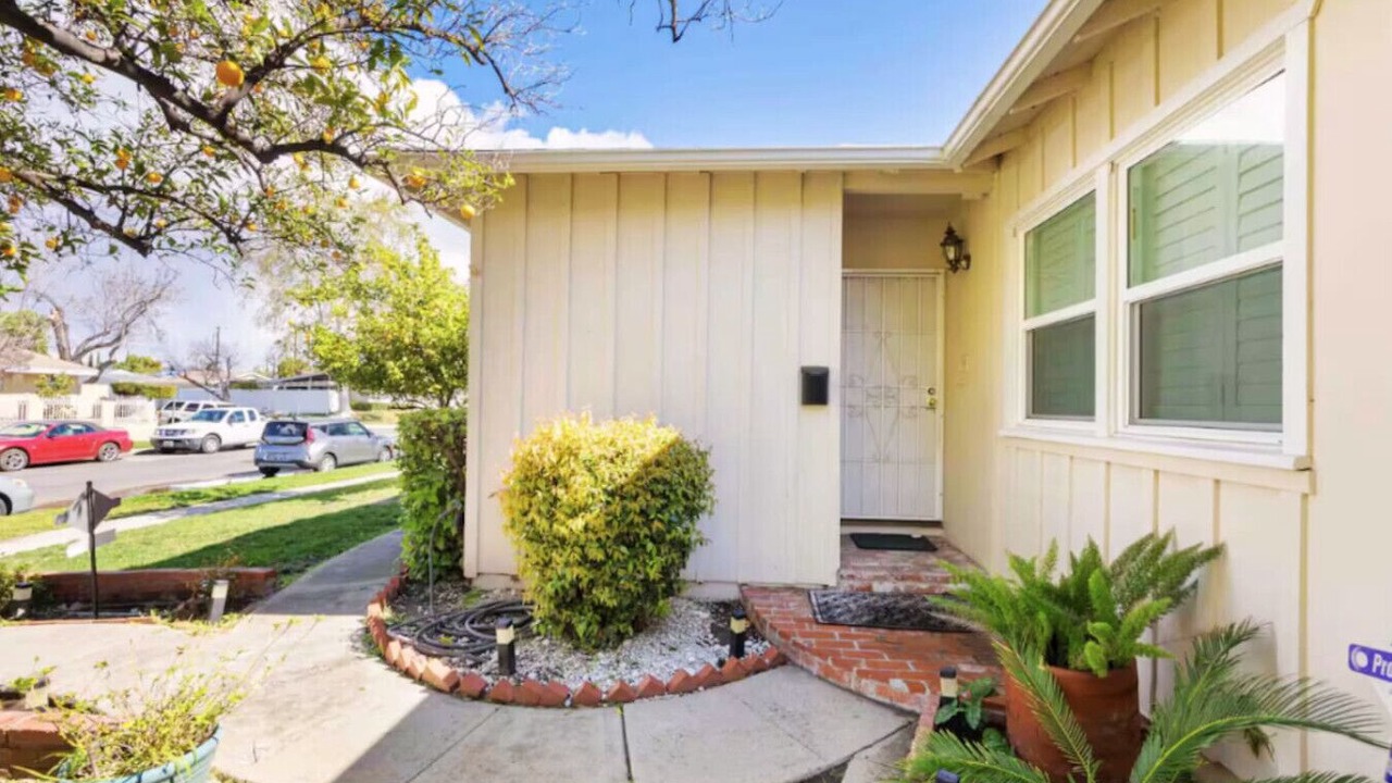Photo of Outdoor in Reseda