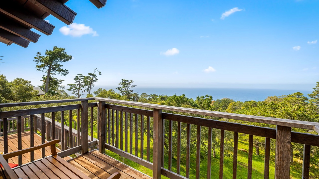 Photo of Patio Balcony in Carmel Highlands