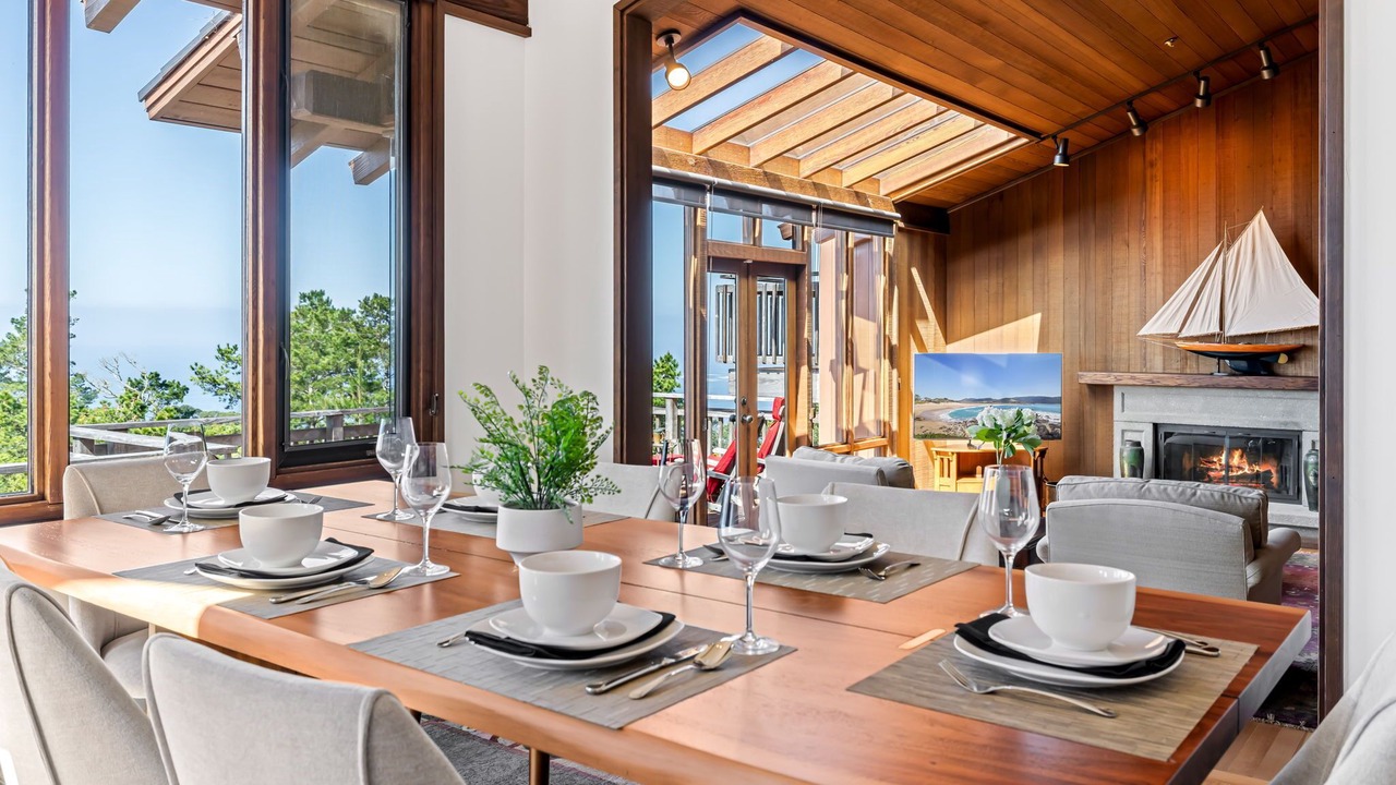 Photo of Bedroom in Carmel Highlands