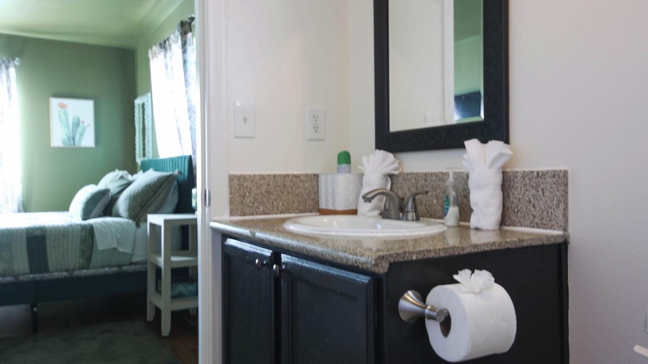 Photo of Bathroom in Los Angeles