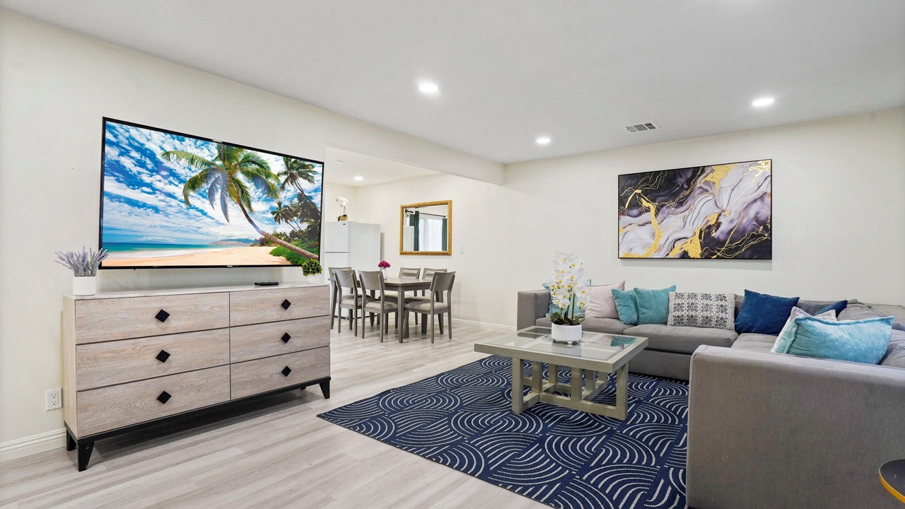 Photo of Livingroom in Cypress