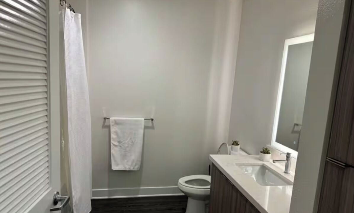 Photo of Bathroom in Glendale