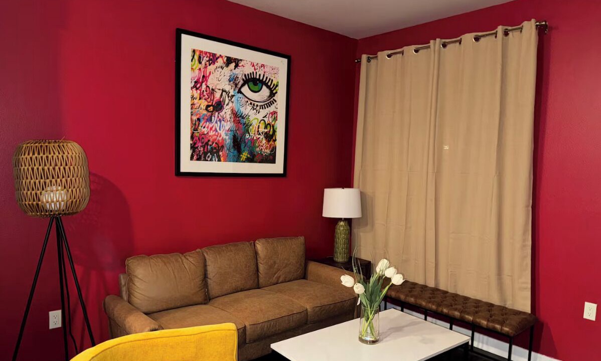 Photo of Livingroom in Glendale