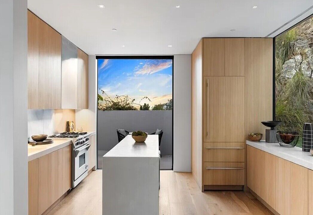Photo of Kitchen in Hollywood Hills West