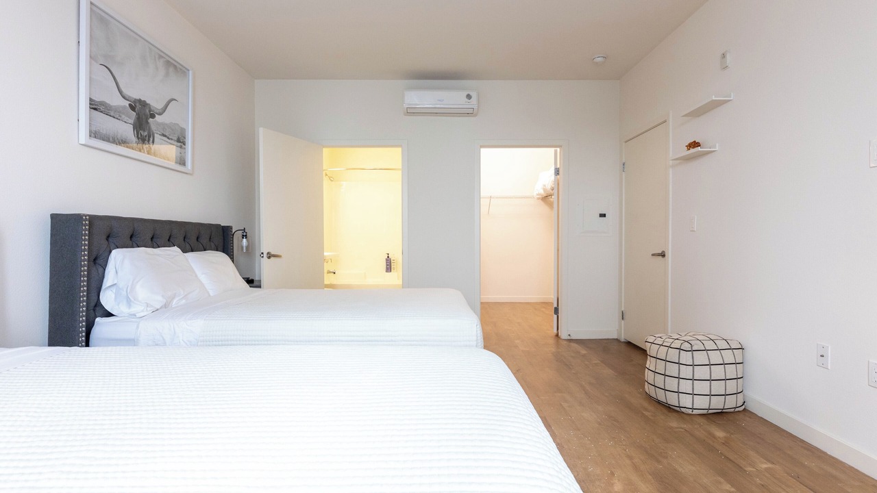 Photo of Bedroom in Downtown