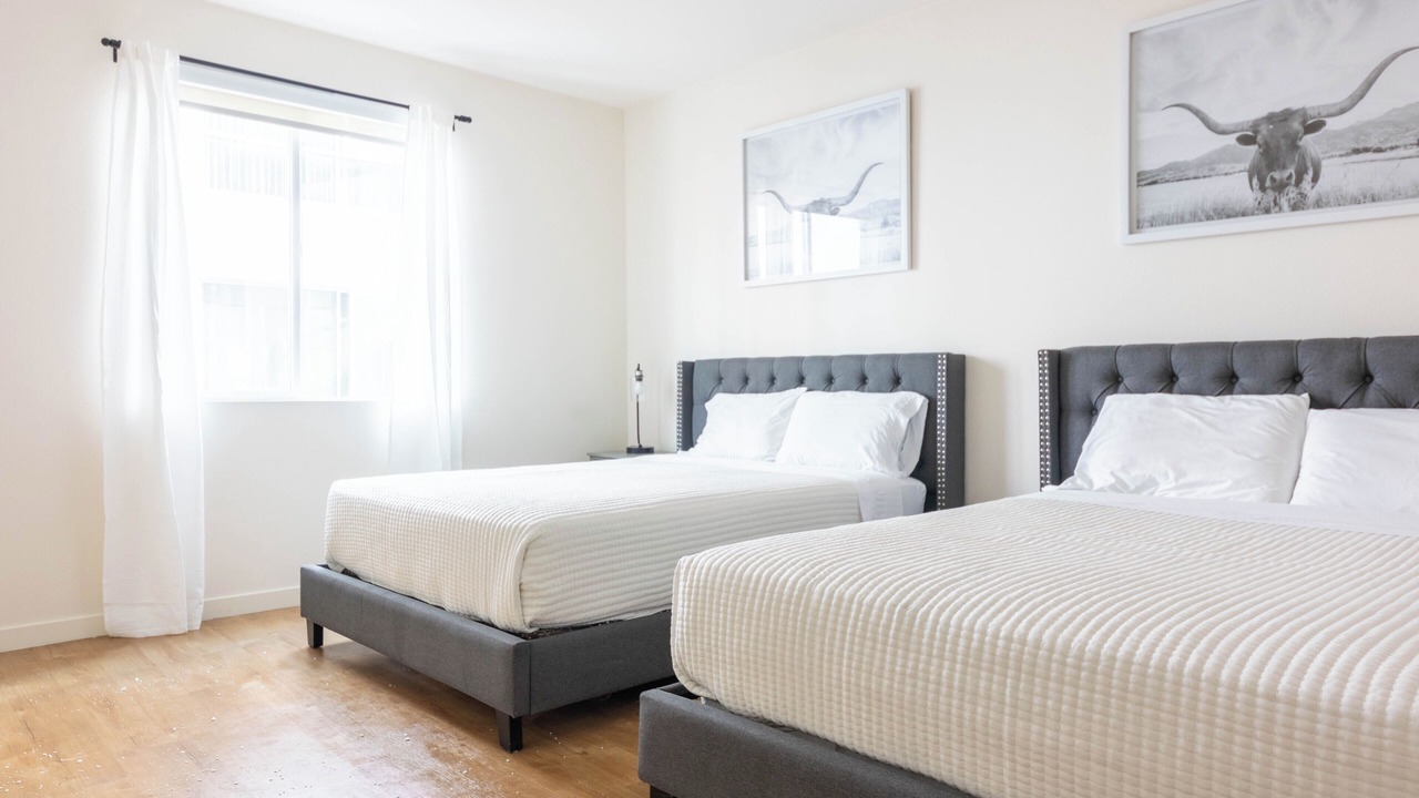 Photo of Bedroom in Downtown