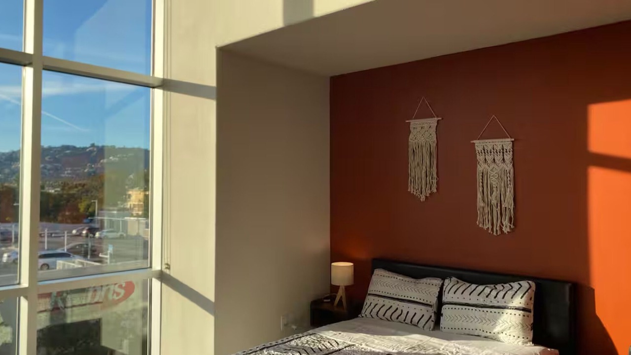 Photo of Bedroom in Hollywood