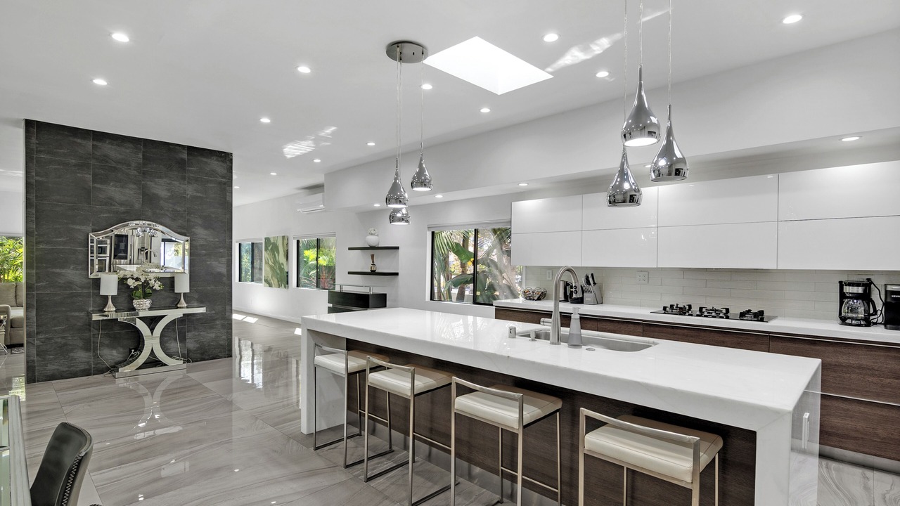 Photo of Kitchen in Greater Wilshire - Hancock Park