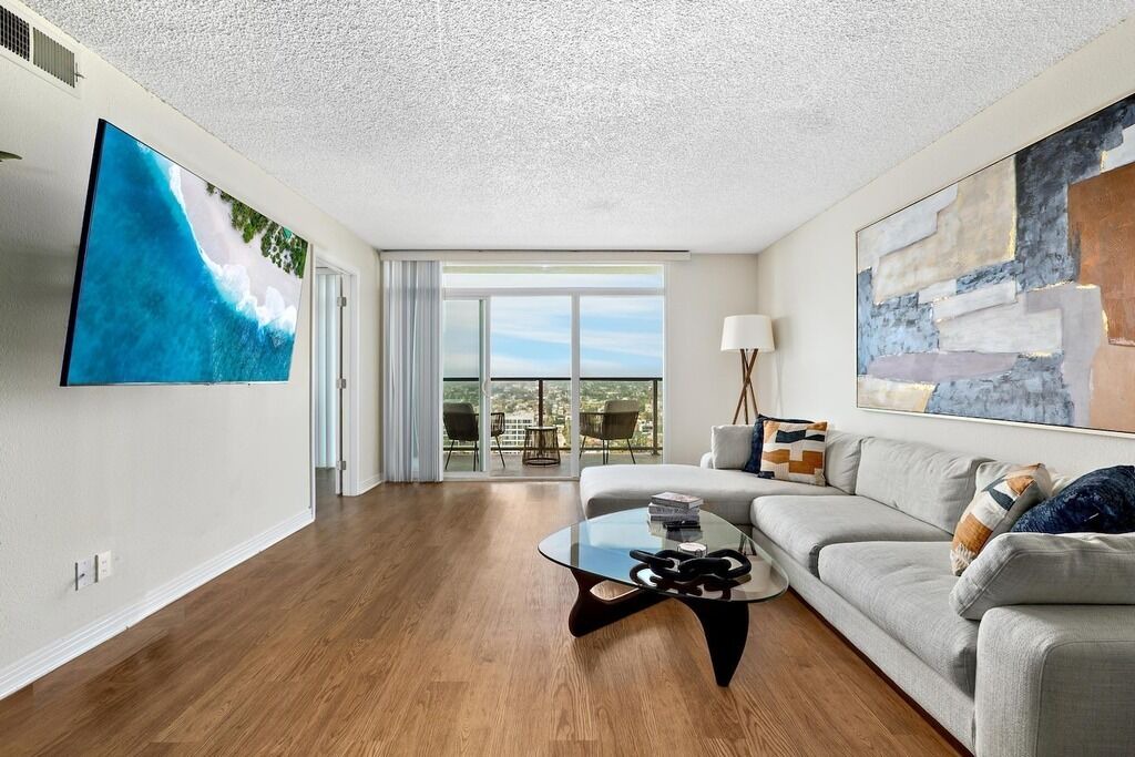 Photo of Livingroom in Marina Peninsula