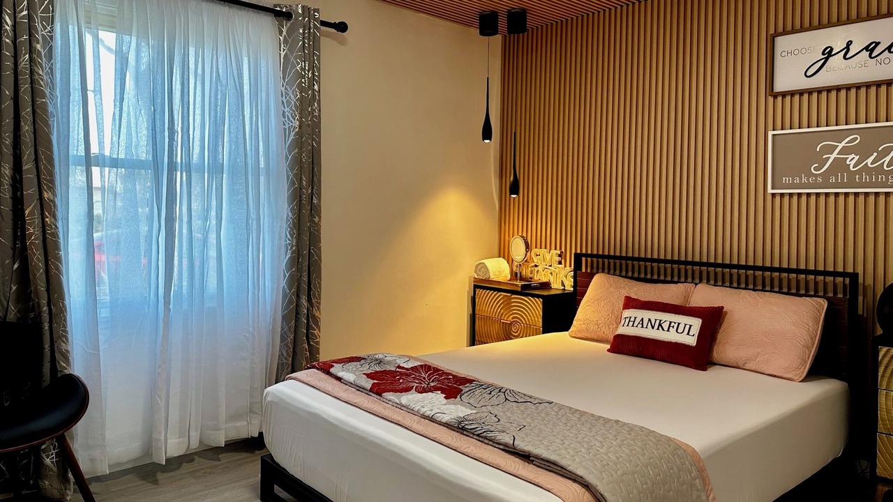 Photo of Bedroom in Santa Ana Heights