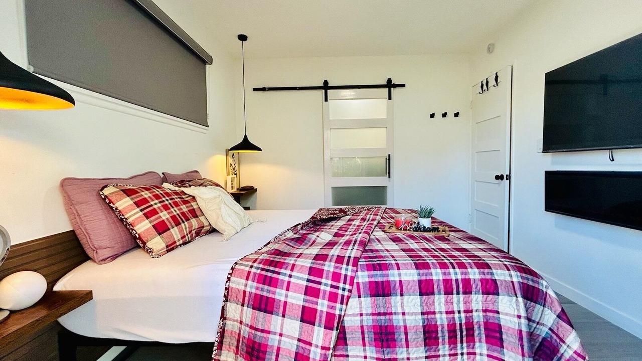 Photo of Bedroom in Santa Ana Heights