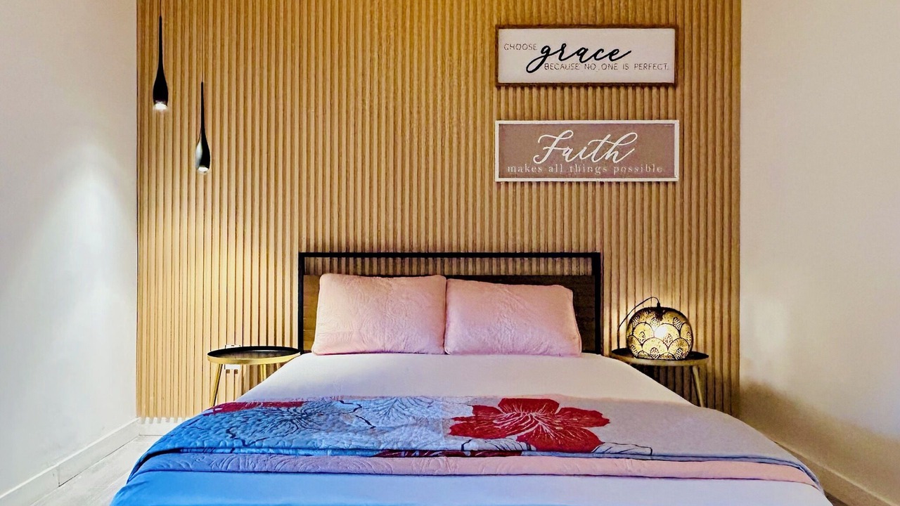 Photo of Bedroom in Santa Ana Heights