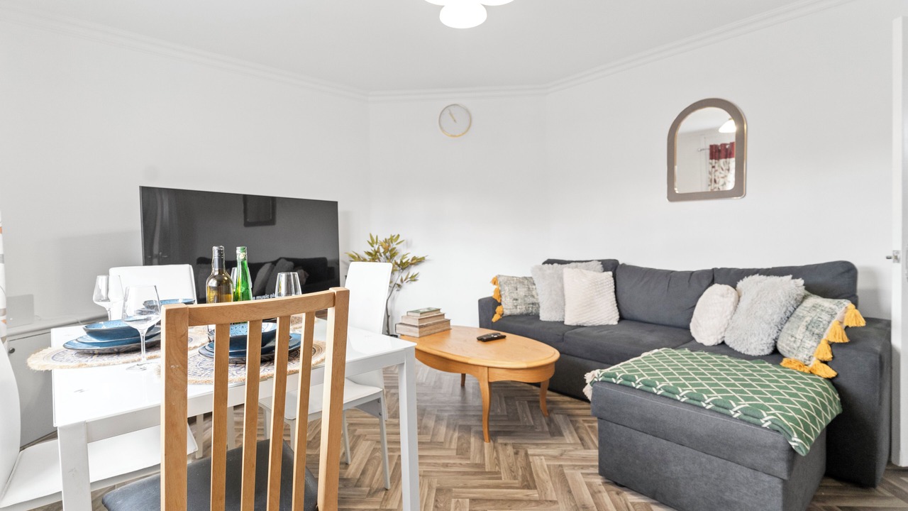 Photo of Livingroom in Dudley