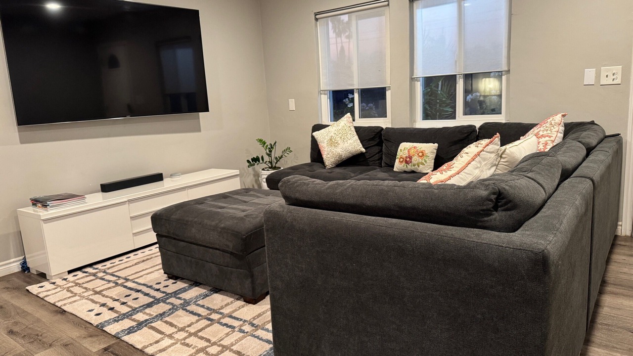Photo of Livingroom in Duarte