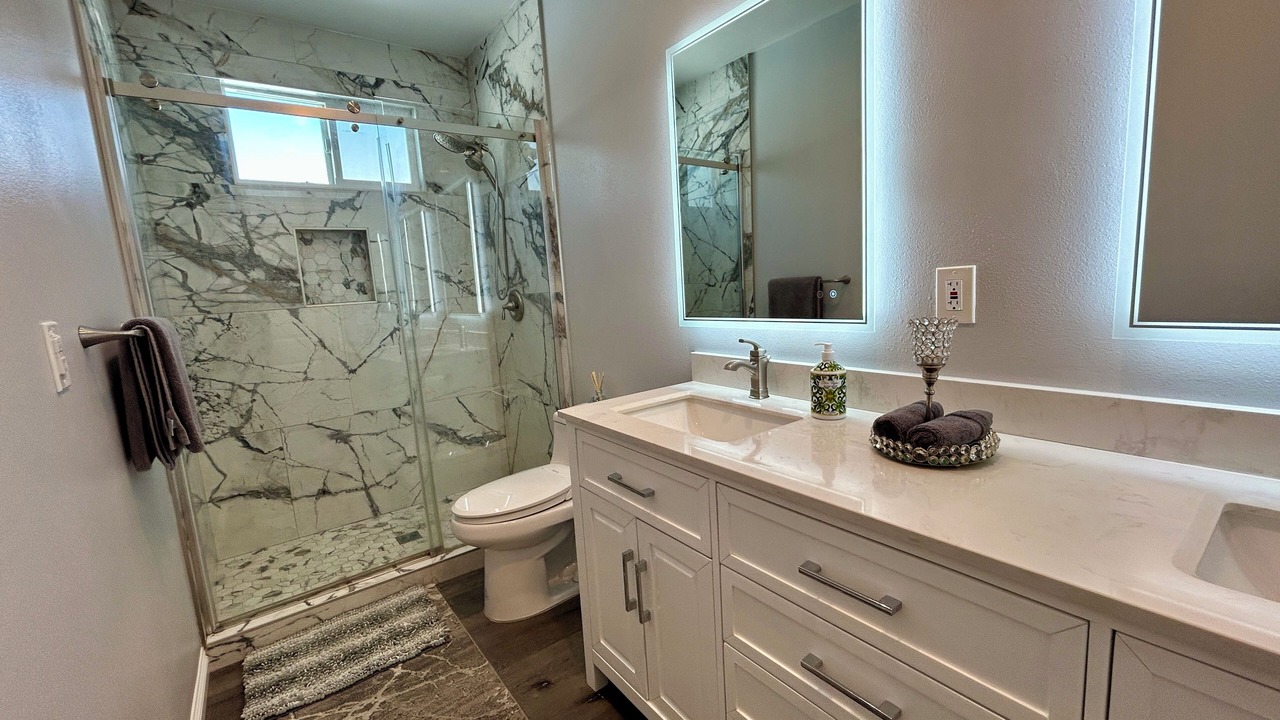 Photo of Bathroom in Duarte