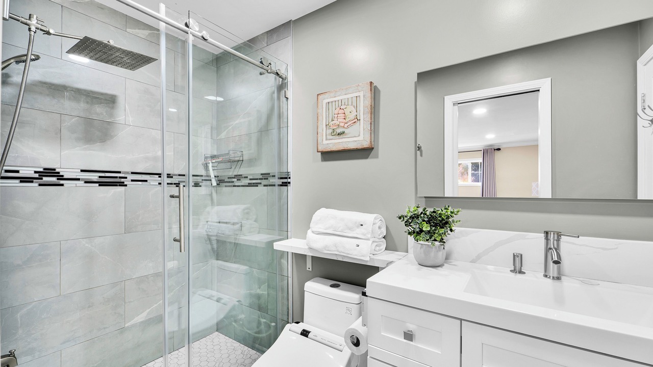 Photo of Bathroom in Madrona