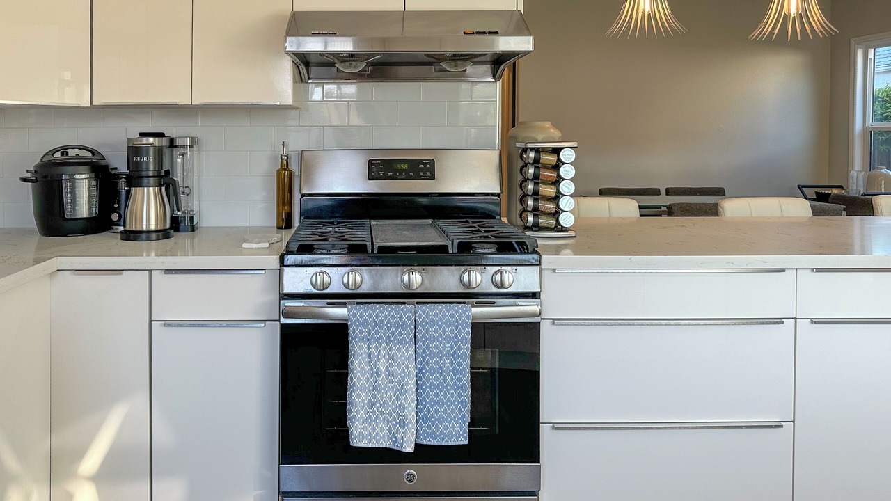 Photo of Kitchen in West Los Angeles