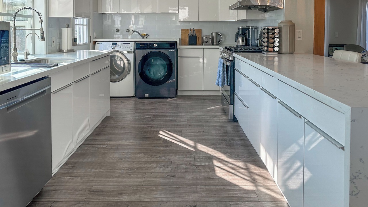 Photo of Kitchen in West Los Angeles