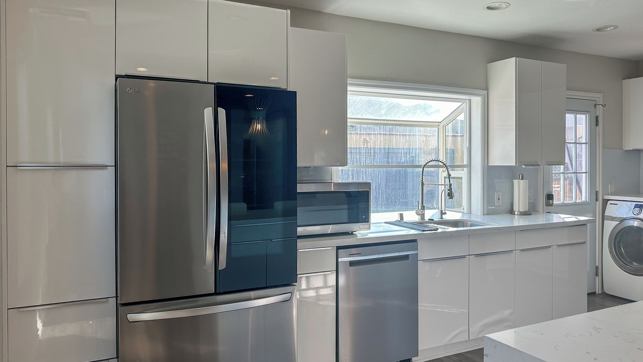 Photo of Kitchen in West Los Angeles