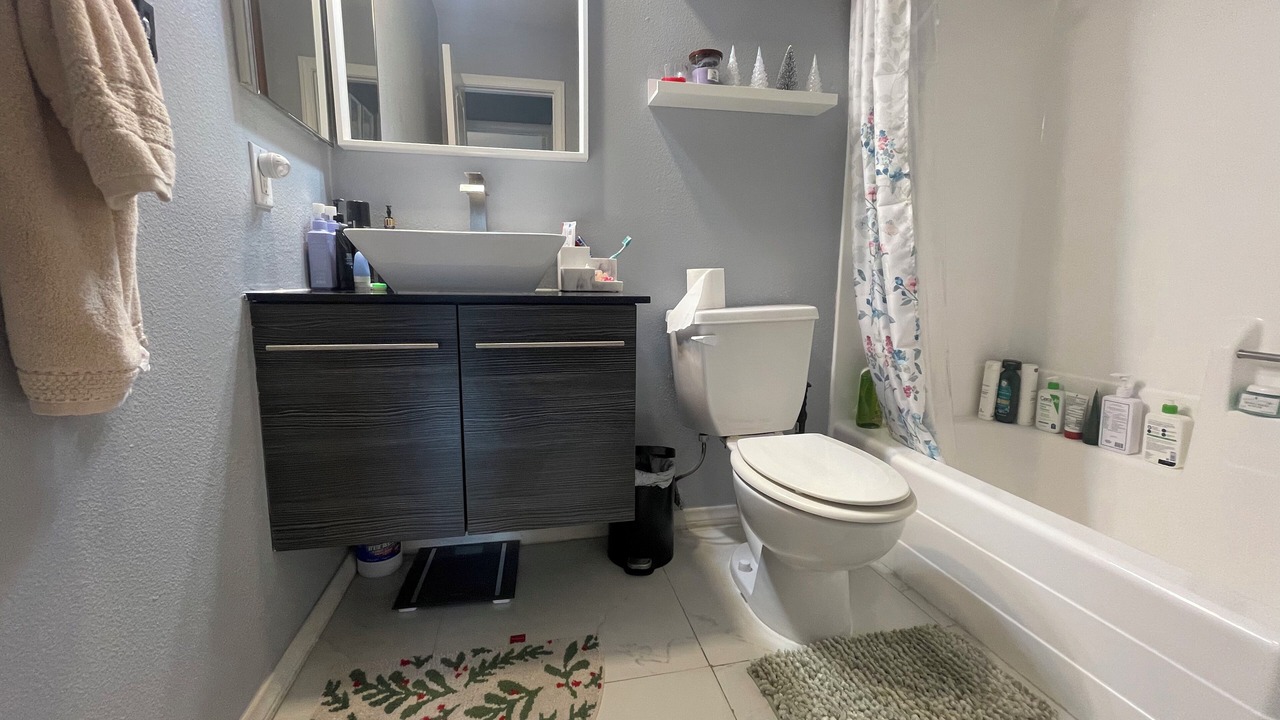 Photo of Bathroom in Serra Mesa
