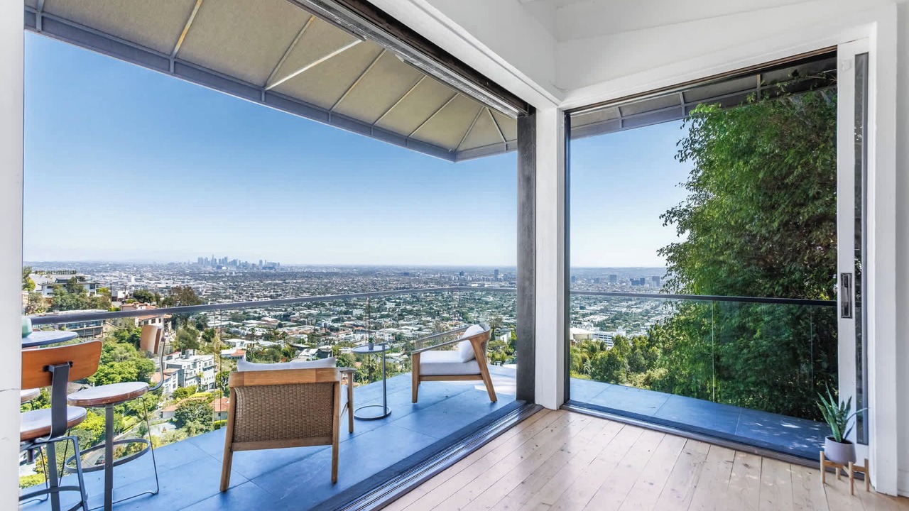 Photo of Others in Hollywood Hills West