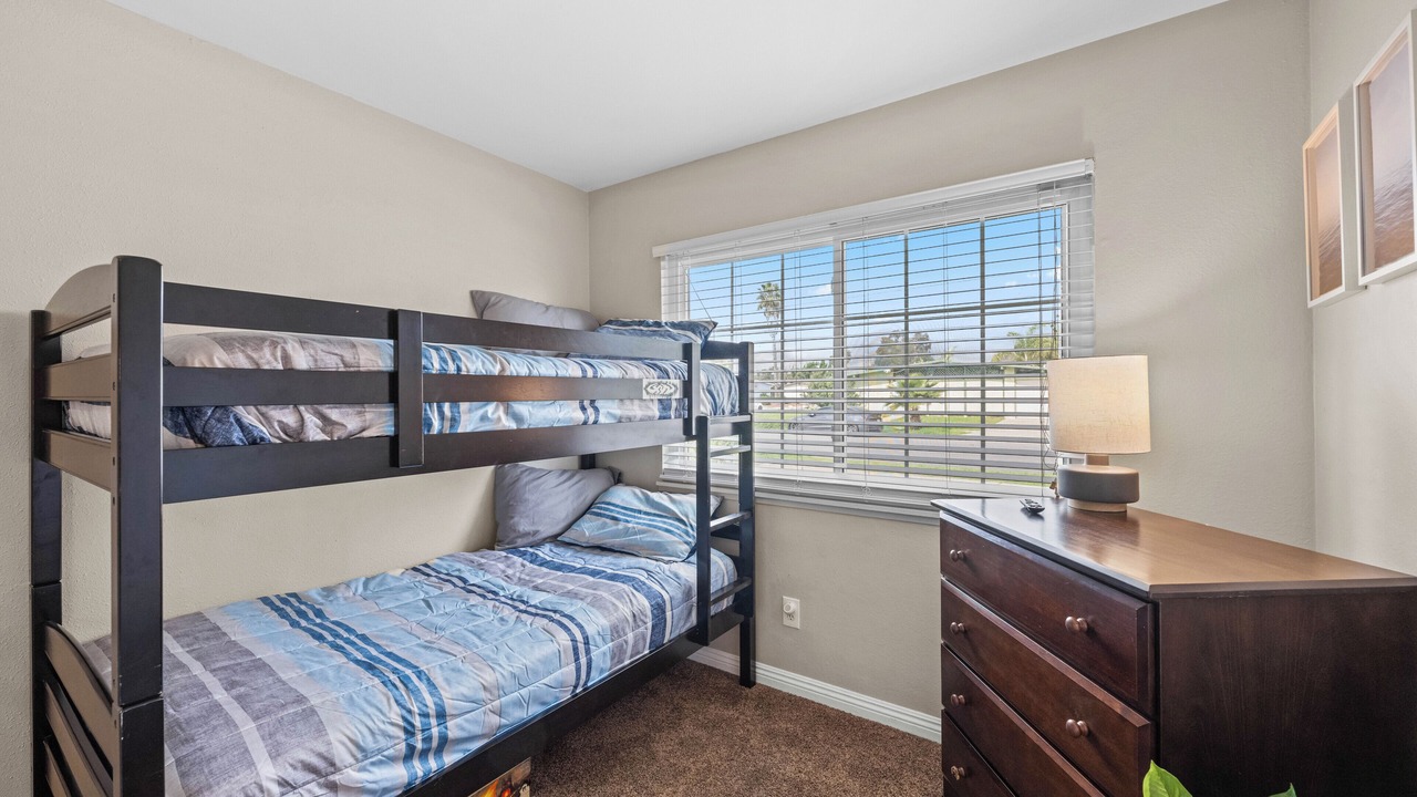 Photo of Bedroom in North Valley