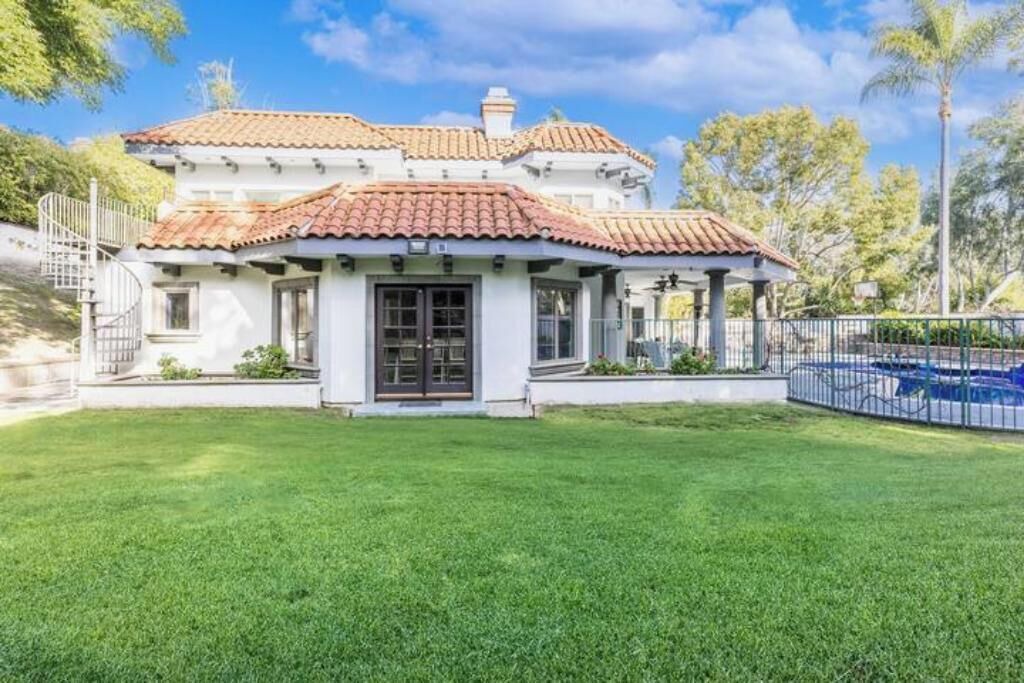 Photo of Outdoor in Laguna Hills