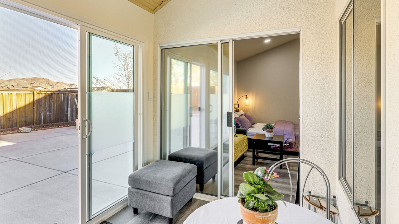 Photo of Patio Balcony in Victorville
