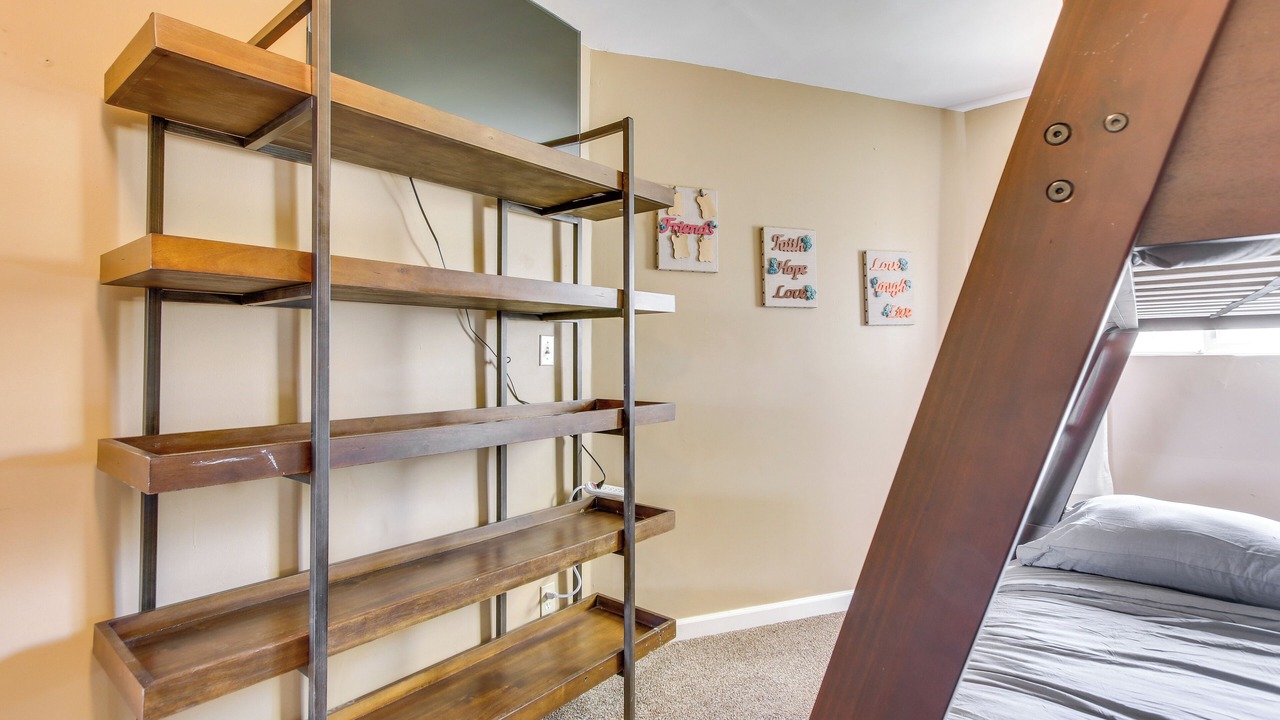 Photo of Bedroom in Mountain Mesa