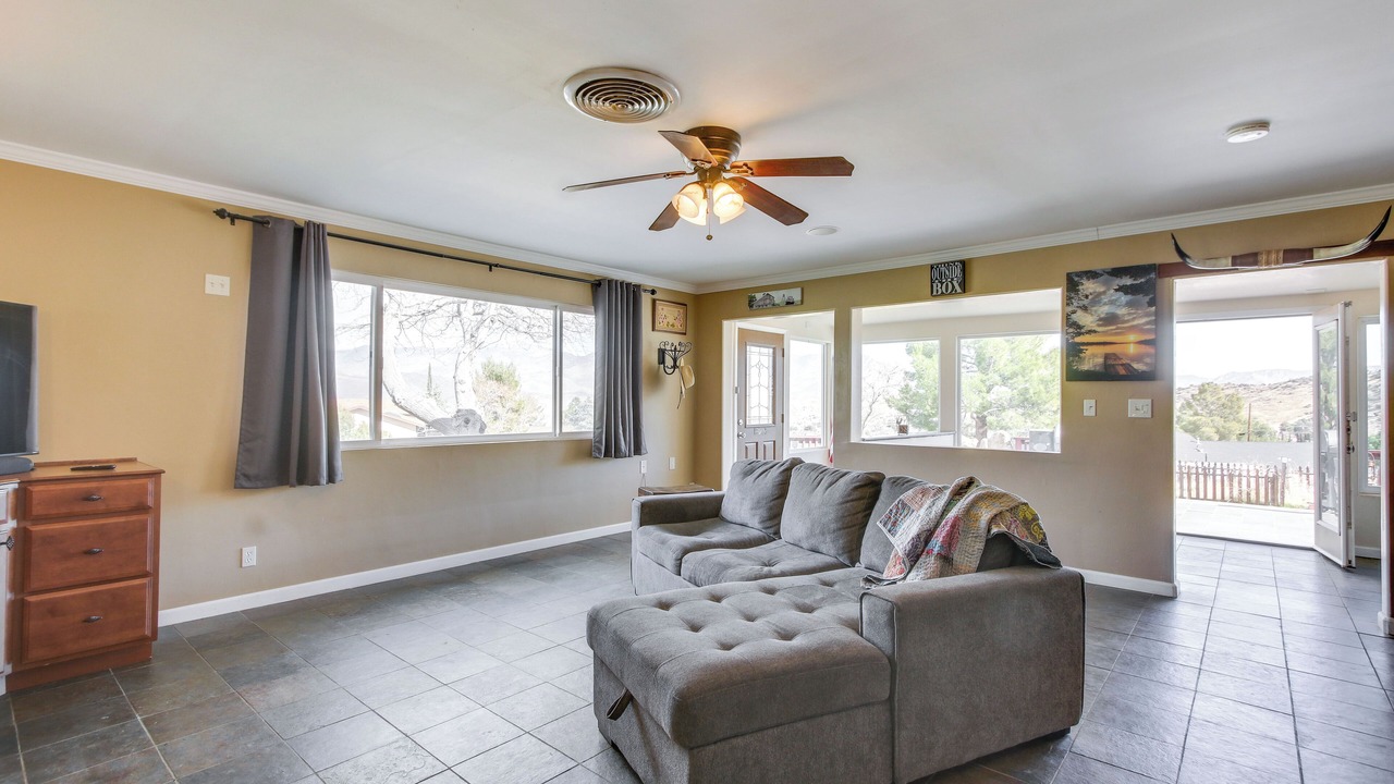 Photo of Livingroom in Mountain Mesa