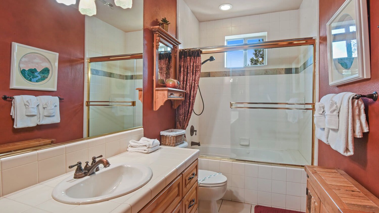 Photo of Bathroom in Brockway